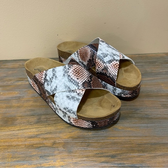 Free People Sidelines Animal Print Platform Sandals White Multi Womens 41/10 - Picture 1 of 9